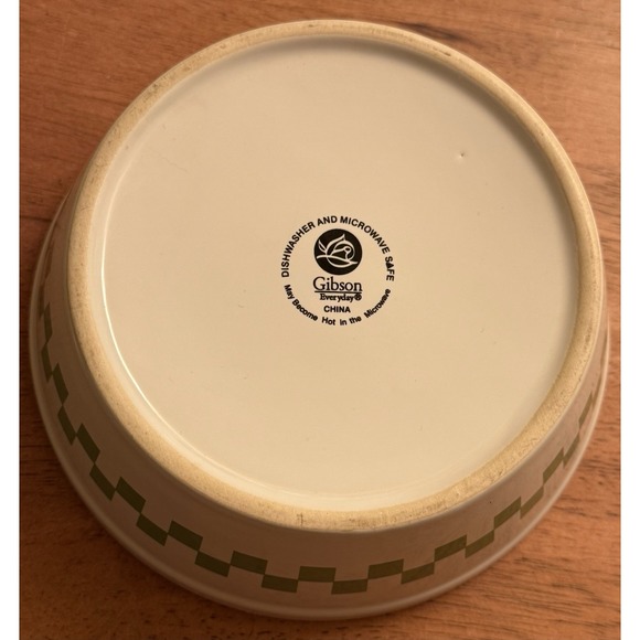 Gibson‎ Everyday White Bowl With Green Checkered Microwave Safe 7" - Picture 6 of 6